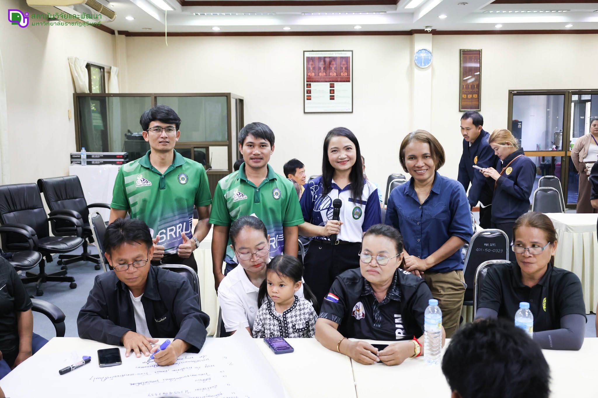 การอบรมเชิงปฏิบัติการ ถ่ายทอดองค์ความรู้เกี่ยวกับการเปลี่ยนแปลงสภาพภูมิอากาศ และการรับมือกับภัยธรรมชาติแก่ชุมชนในจังหวัดสุรินทร์